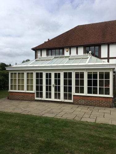 Stag Leys Close, Banstead – New rubber system to conservatory gutters